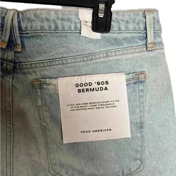 GOOD American ‘90S Bermuda Distressed Denim Jean Shorts In Blue695 Size 14/32 - Picture 7 of 10